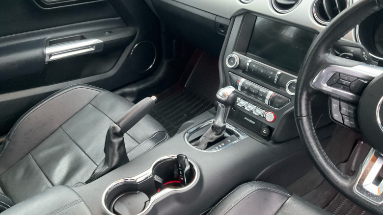 Ford Mustang 5.0 V8 GT 2dr Auto Petrol Coupe